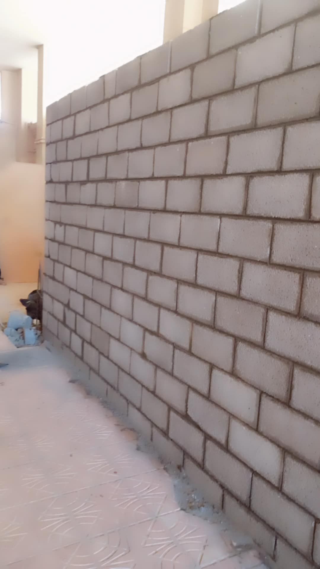 مقاول بناء وترميم وقص خرسانه وتخريم اكوار