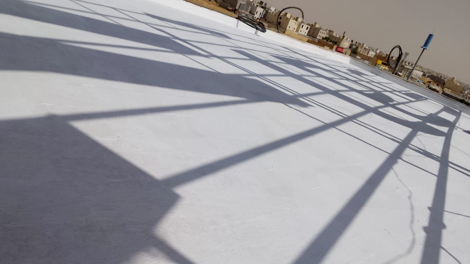 عزل سطوح عزل عزل فوق البلاط  عزل دورات المياه والمطابخ - Image 3