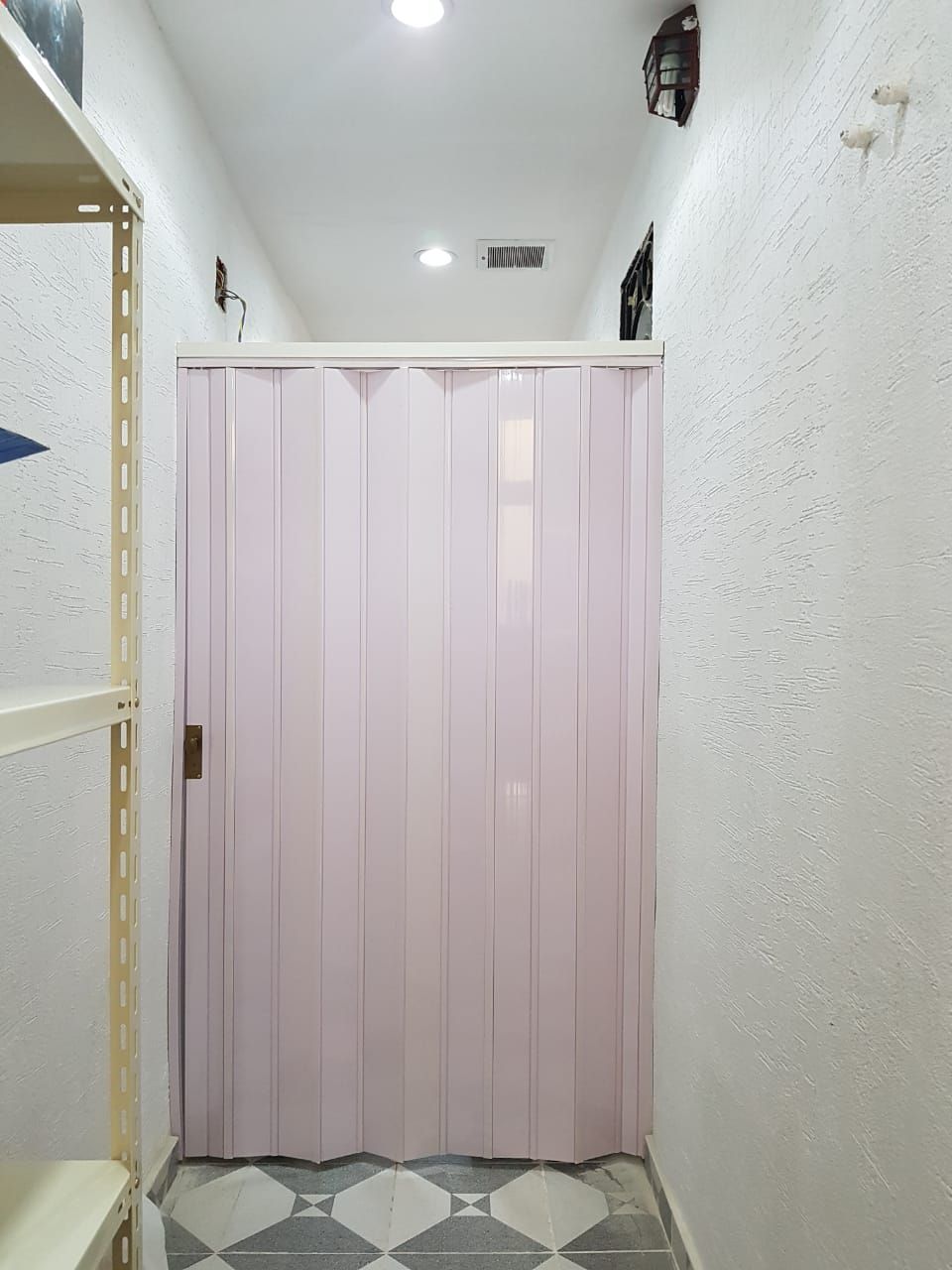 أبواب اكورديون سحاب وأبواب جلد سحاب منتجات عاليه الجوده. - Image 4