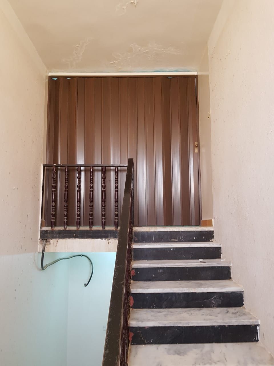 أبواب اكورديون سحاب وأبواب جلد سحاب منتجات عاليه الجوده. - Image 9