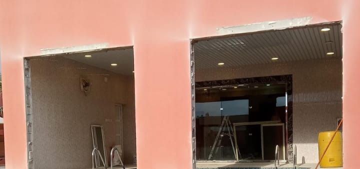 عمال تكسير وقص وتخريم وقص ابواب وقص درائش وتكسير جدران خميس - Image 6