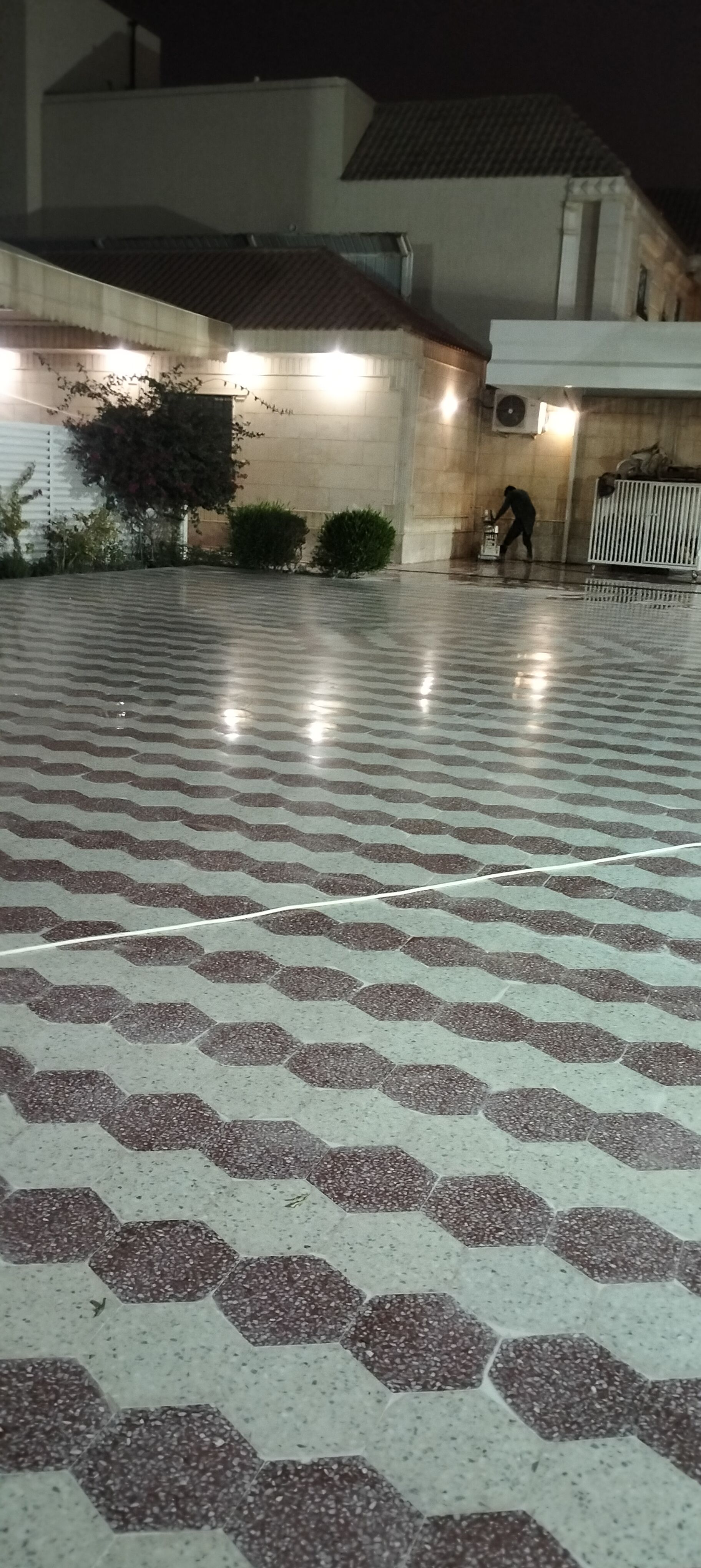 جلي بلاط تلميع الرخام