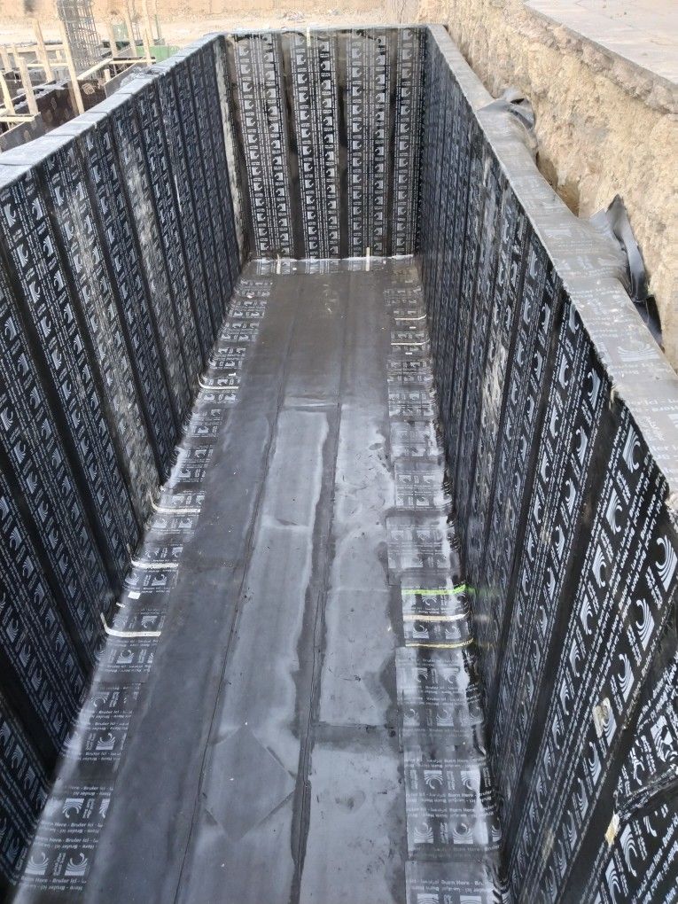 عزل مائي  عزل حراري  تنفيذ وتؤريد العزل تخطيط موقف سيارات. - Image 8