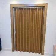 ابواب سحاب اكورديون جلد وبلاستيك - Image 19
