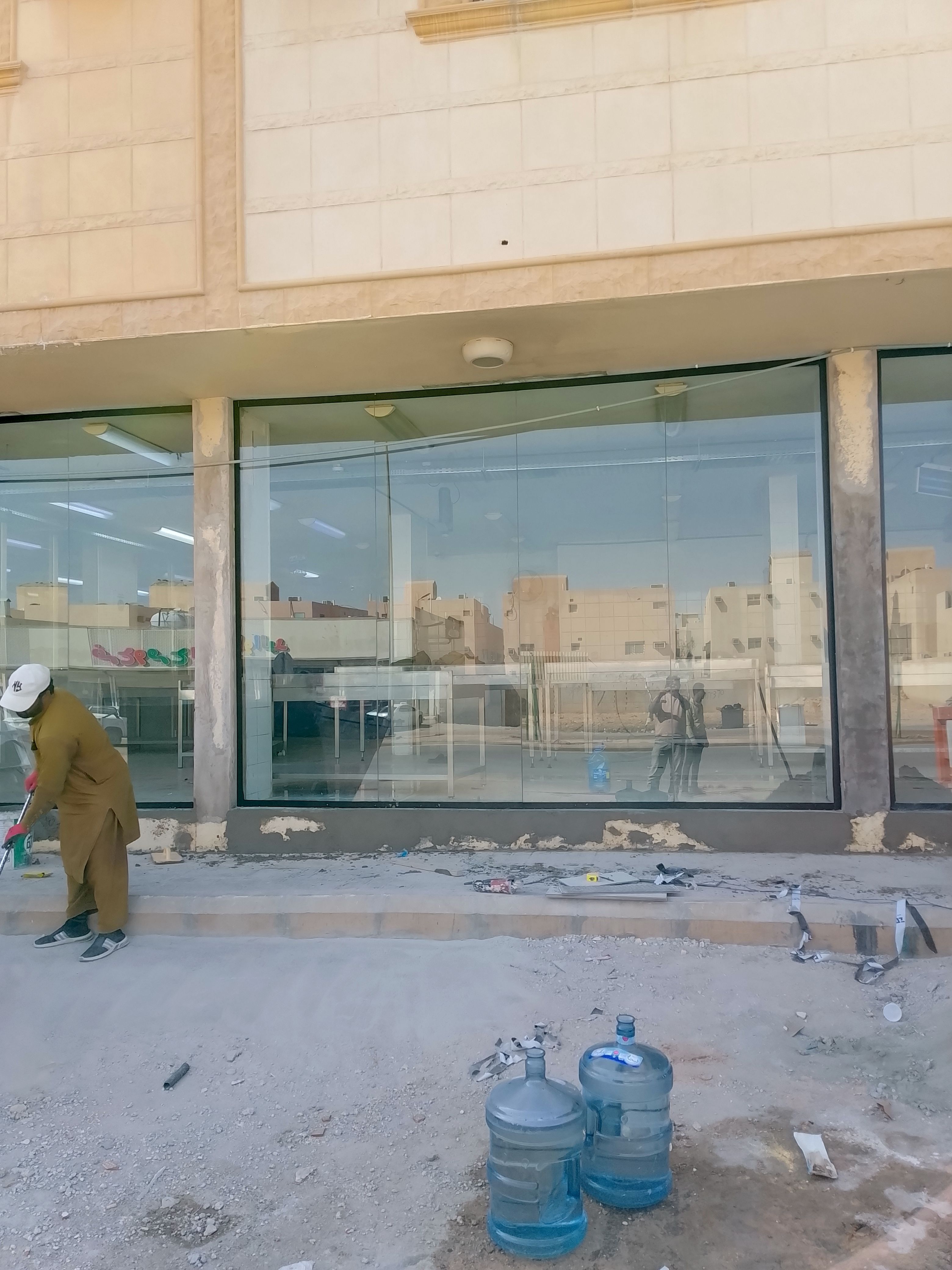 زجاج سكريت - Image 6