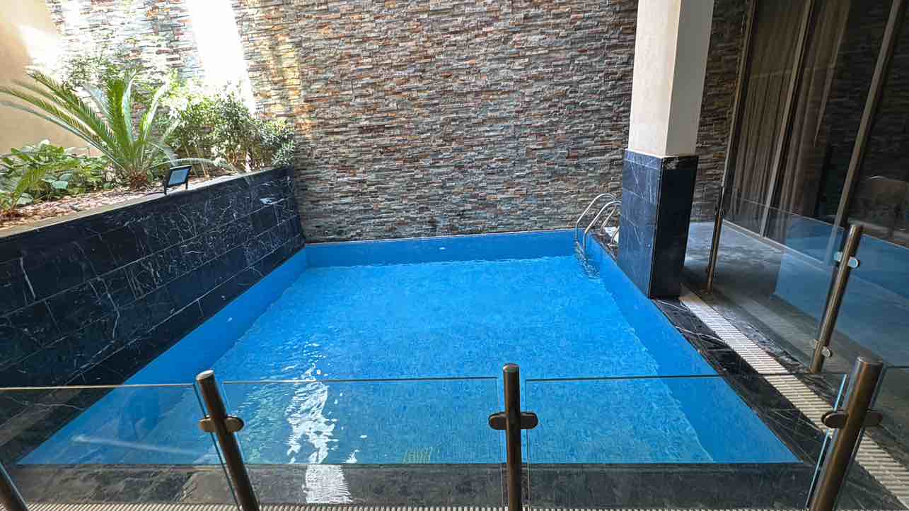 صيانة مسابح بالرياض تنظيف مسابح
