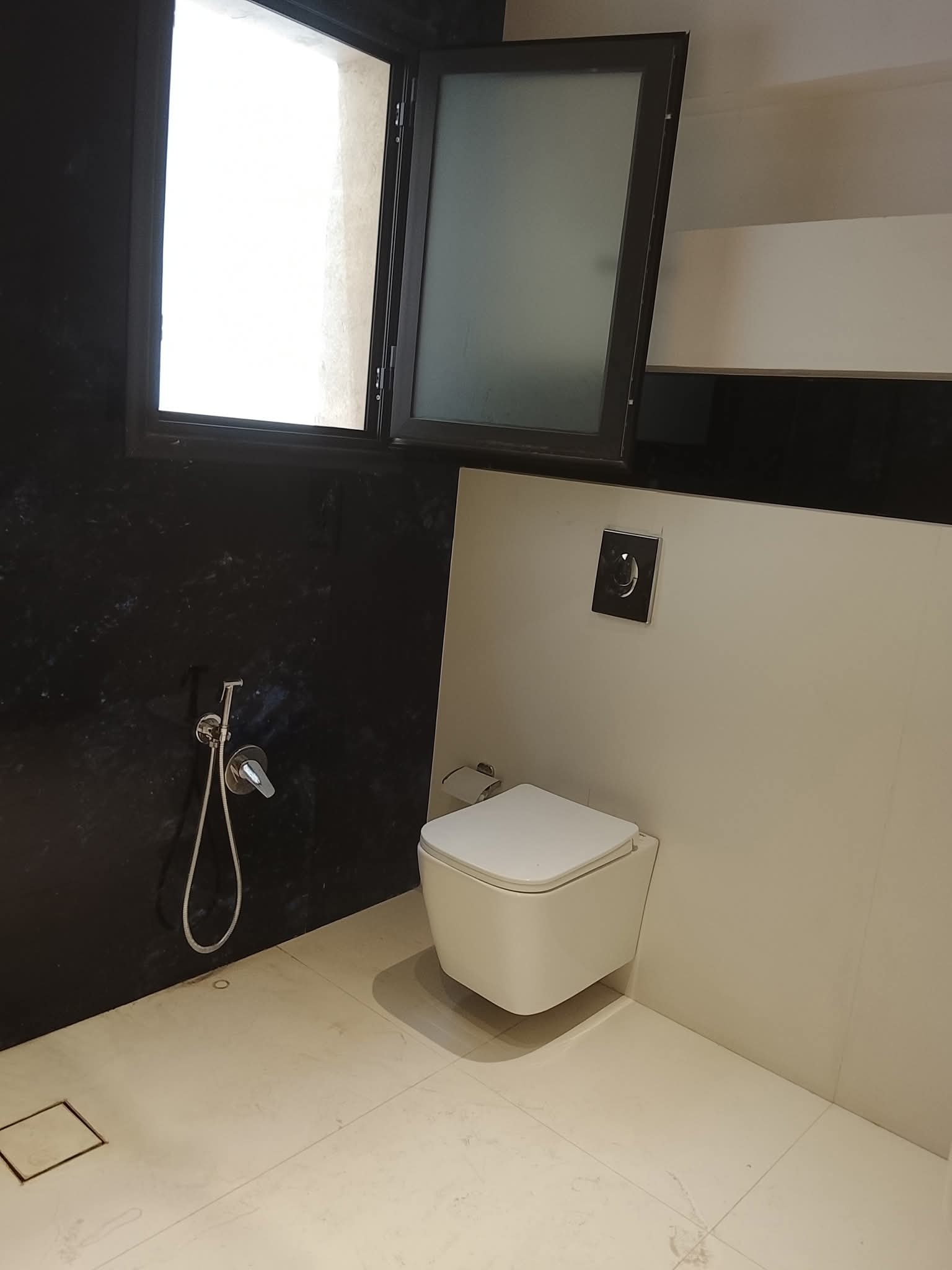 سباك فك وتركيب بجده - Image 2