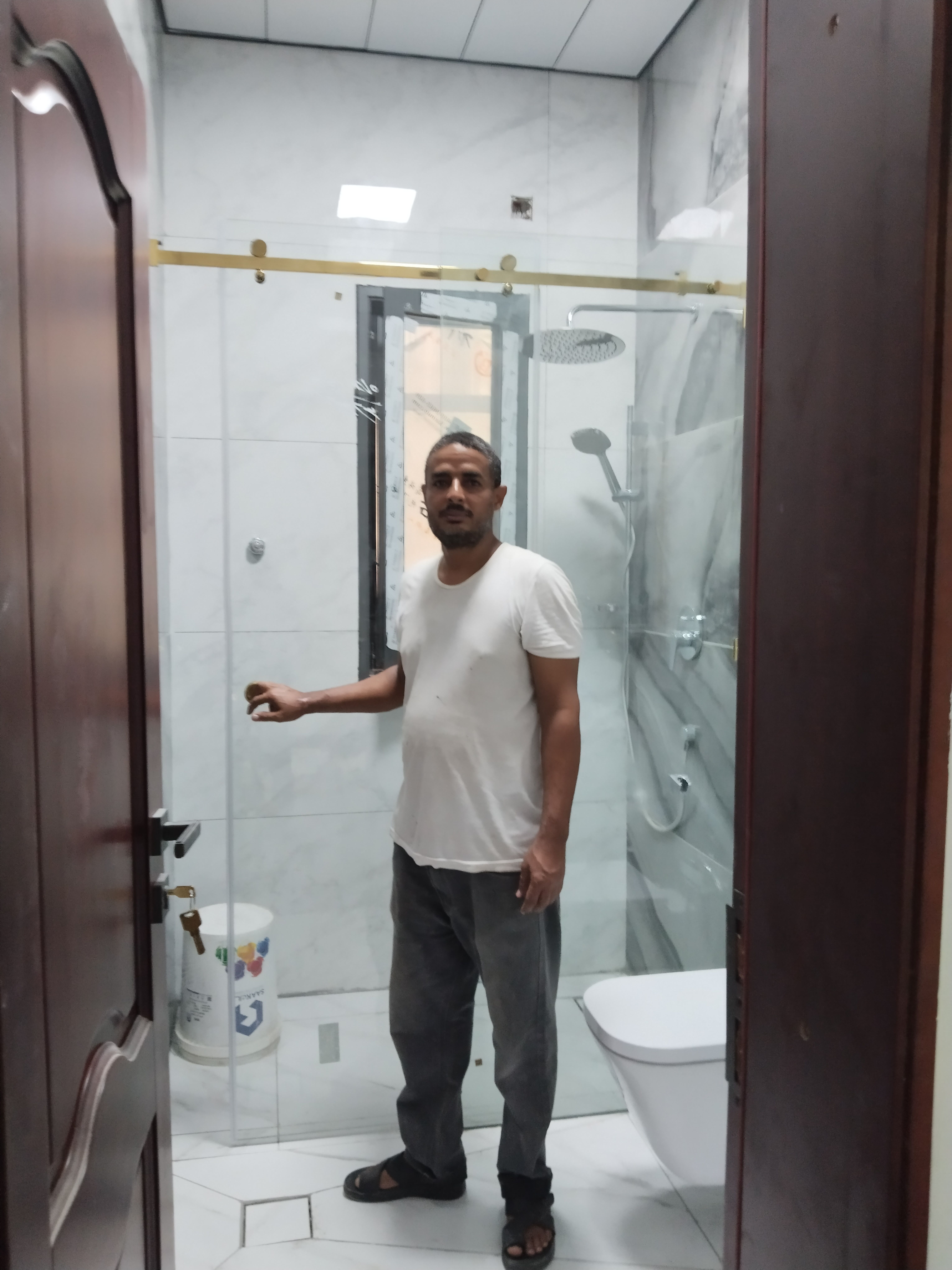 زجاج سكريت - Image 3